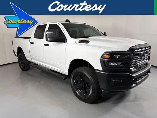 2026 RAM 2500 Tradesman Crew Cab 4x4 6'4' Box