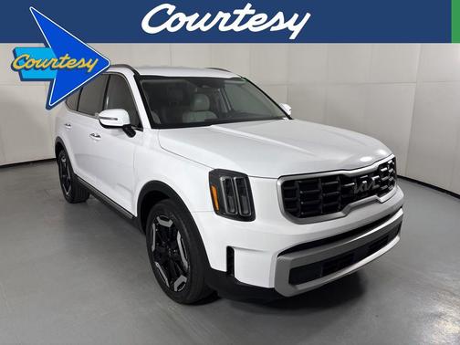 Glacial White Pearl 2024 Kia Telluride S