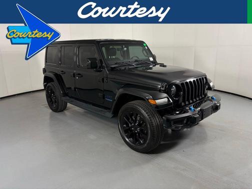 Black Clearcoat 2021 Jeep Wrangler Unlimited 4xe Sahara High Altitude