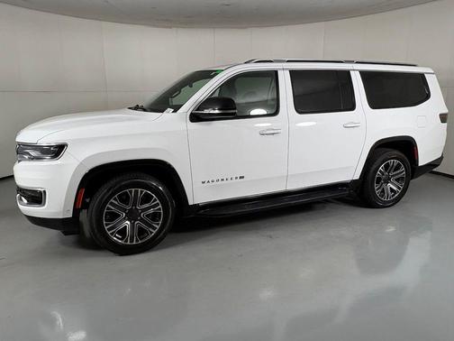 Bright White Clearcoat 2024 Jeep Wagoneer L Series II