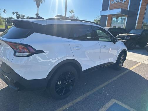 2025 Kia Sportage X-Line