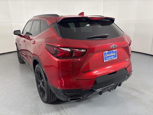Cherry Red Tintcoat 2022 Chevrolet Blazer RS