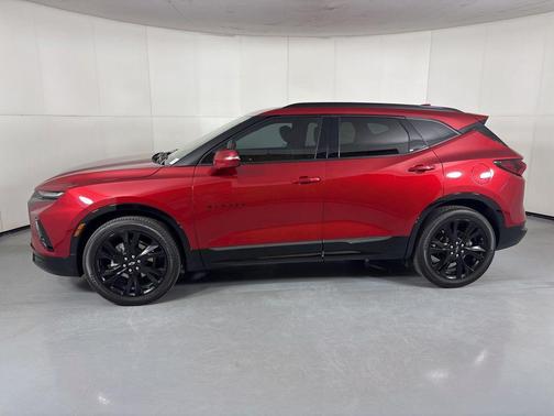 Cherry Red Tintcoat 2022 Chevrolet Blazer RS