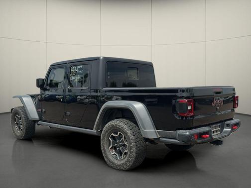 Black Clearcoat 2020 Jeep Gladiator Rubicon