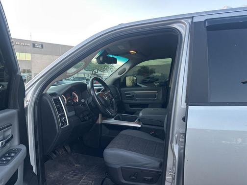 2018 RAM 2500 Big Horn Crew Cab 4x4 6'4' Box