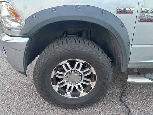 2018 RAM 2500 Big Horn Crew Cab 4x4 6'4' Box