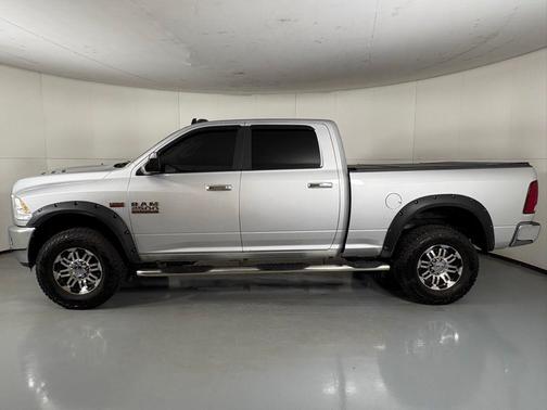 2018 RAM 2500 Big Horn Crew Cab 4x4 6'4' Box