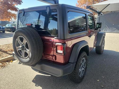 2022 Jeep Wrangler Sport S