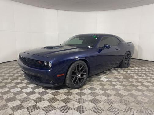 2017 Dodge Challenger R/T