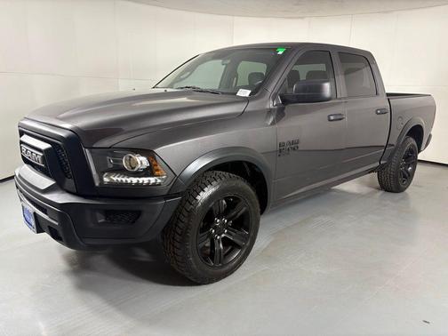2024 RAM 1500 Classic Warlock Crew Cab 4x2 5'7' Box