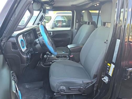 2024 Jeep Wrangler 4xe Willys