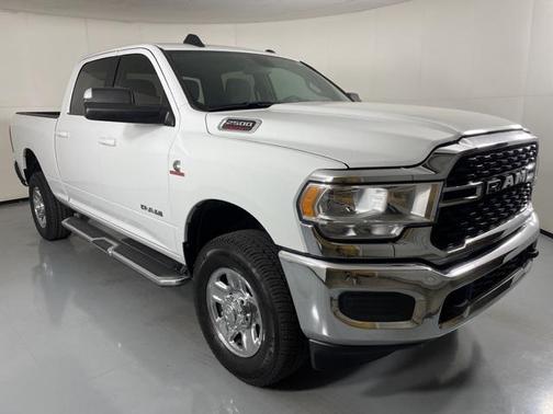 2022 RAM 2500 Big Horn Crew Cab 4x4 6'4' Box
