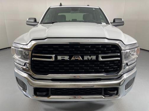 2022 RAM 2500 Big Horn Crew Cab 4x4 6'4' Box