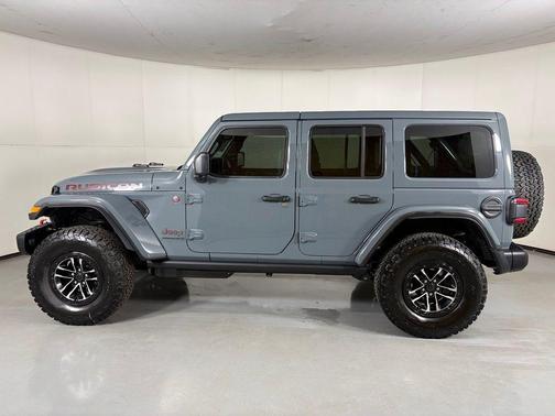 Anvil Clearcoat 2026 Jeep Wrangler Rubicon
