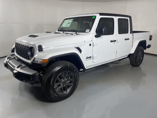 2025 Jeep Gladiator Sport S