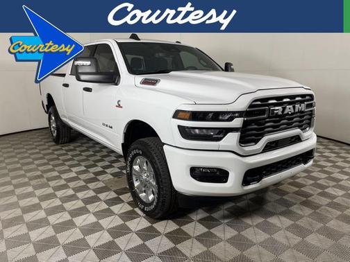 2025 RAM 2500 Big Horn Crew Cab 4x4 6'4' Box