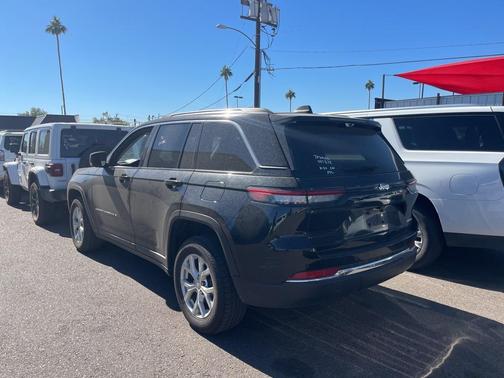 2023 Jeep Grand Cherokee Limited