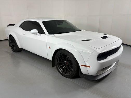2022 Dodge Challenger R/T Scat Pack Widebody