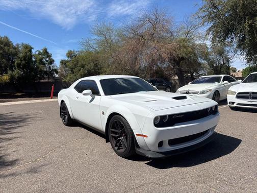 2022 Dodge Challenger R/T Scat Pack Widebody