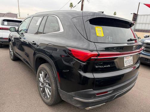 2025 Buick Enclave Preferred FWD