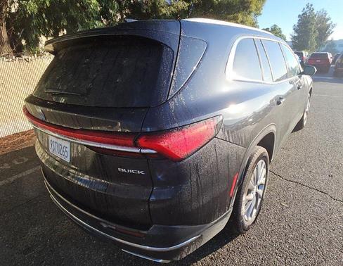 2025 Buick Enclave Preferred FWD