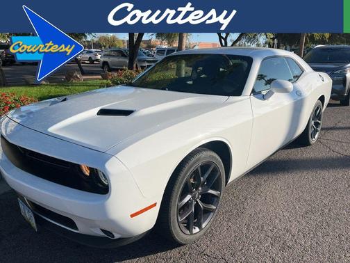 2023 Dodge Challenger SXT