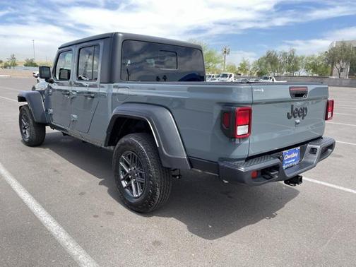 2025 Jeep Gladiator Sport S