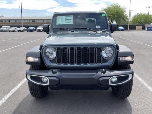 2025 Jeep Gladiator Sport S