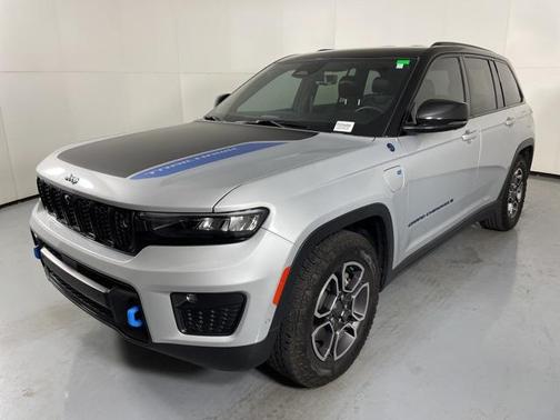 2022 Jeep Grand Cherokee 4xe Trailhawk