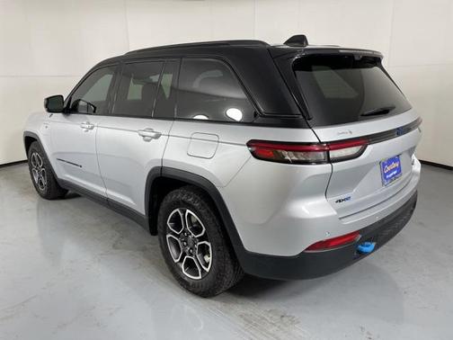 2022 Jeep Grand Cherokee 4xe Trailhawk