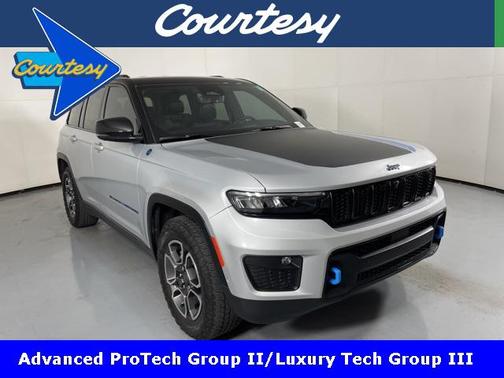 2022 Jeep Grand Cherokee 4xe Trailhawk