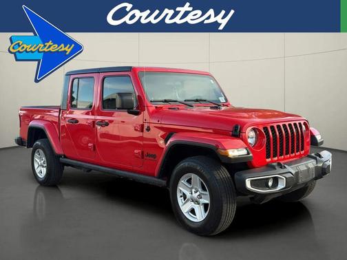 2023 Jeep Gladiator Sport S