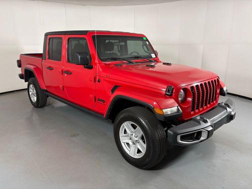 2023 Jeep Gladiator Sport S