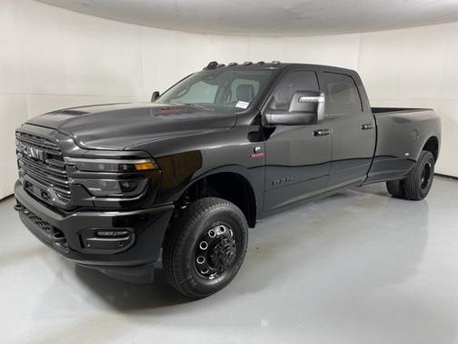2025 RAM 3500 Laramie Crew Cab 4x4 8' Box