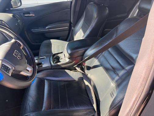 2014 Dodge Charger SXT