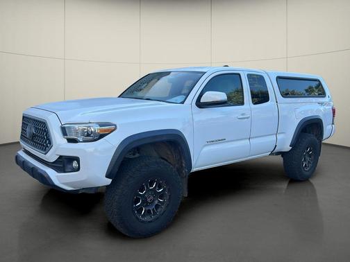 2018 Toyota Tacoma TRD Off-Road