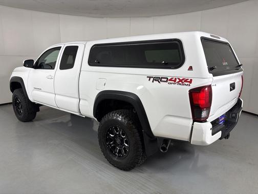 2018 Toyota Tacoma TRD Off-Road