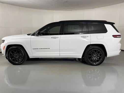 2025 Jeep Grand Cherokee L Summit Reserve