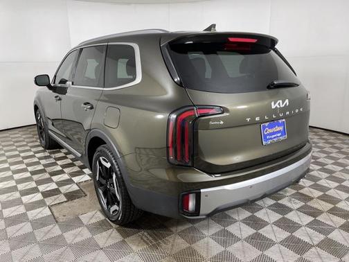2023 Kia Telluride EX