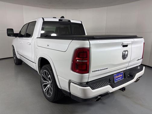 2025 RAM 1500 ST