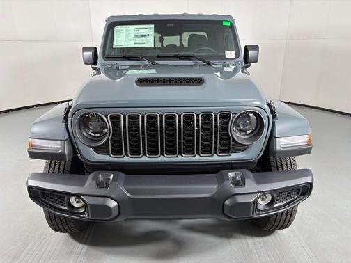 41 2026 Jeep Gladiator Willys 4x4