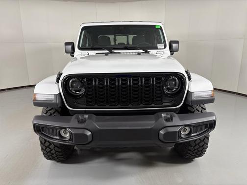 2026 Jeep Gladiator Willys 4x4