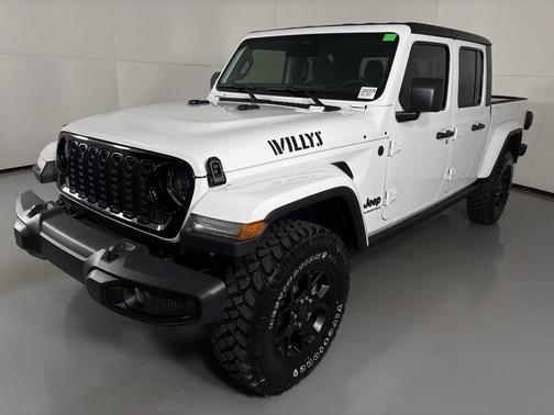 2026 Jeep Gladiator Willys 4x4