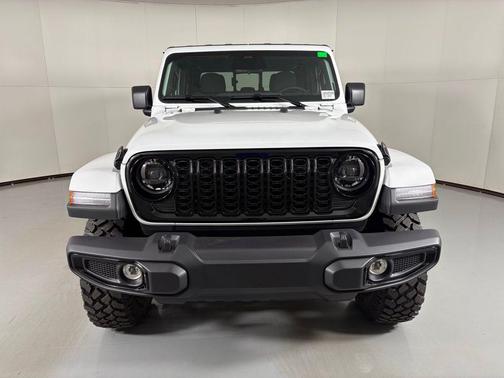 2026 Jeep Gladiator Willys 4x4
