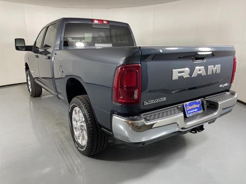 2025 RAM 2500 Laramie Crew Cab 4x4 6'4' Box