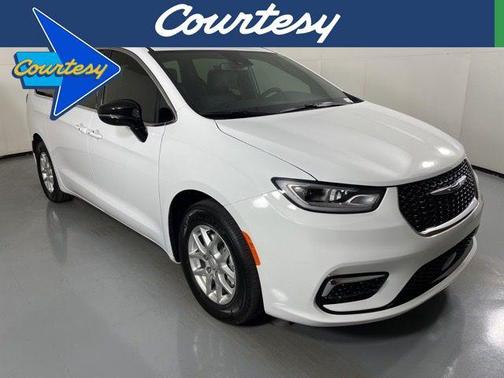 2025 Chrysler Pacifica L