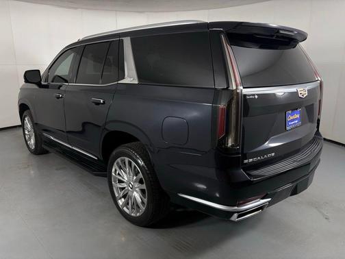 2022 Cadillac Escalade Premium Luxury