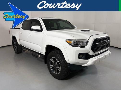 2017 Toyota Tacoma TRD Sport