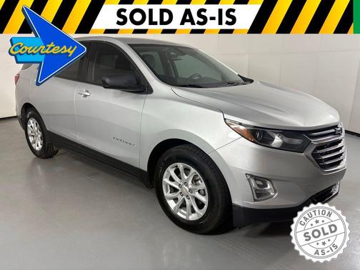 Silver Ice Metallic 2018 Chevrolet Equinox LS