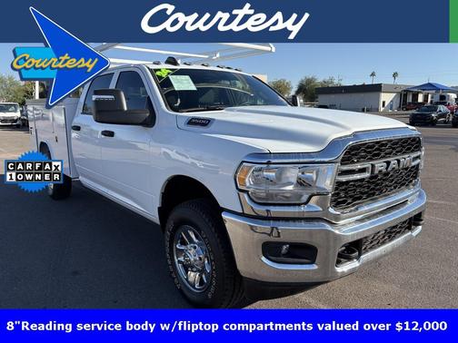 2024 RAM 3500 Tradesman Crew Cab 4x4 8' Box